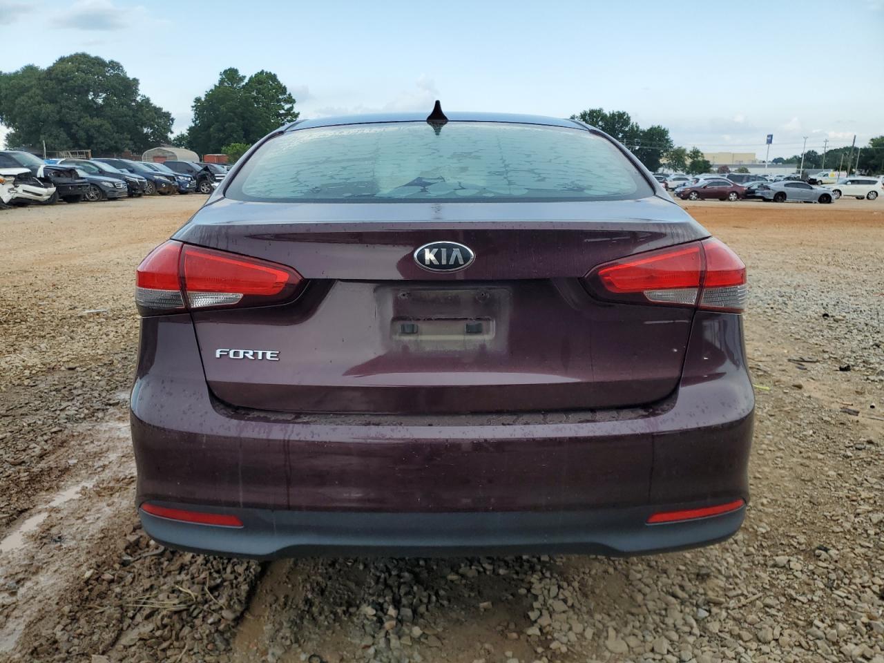 2017 KIA FORTE