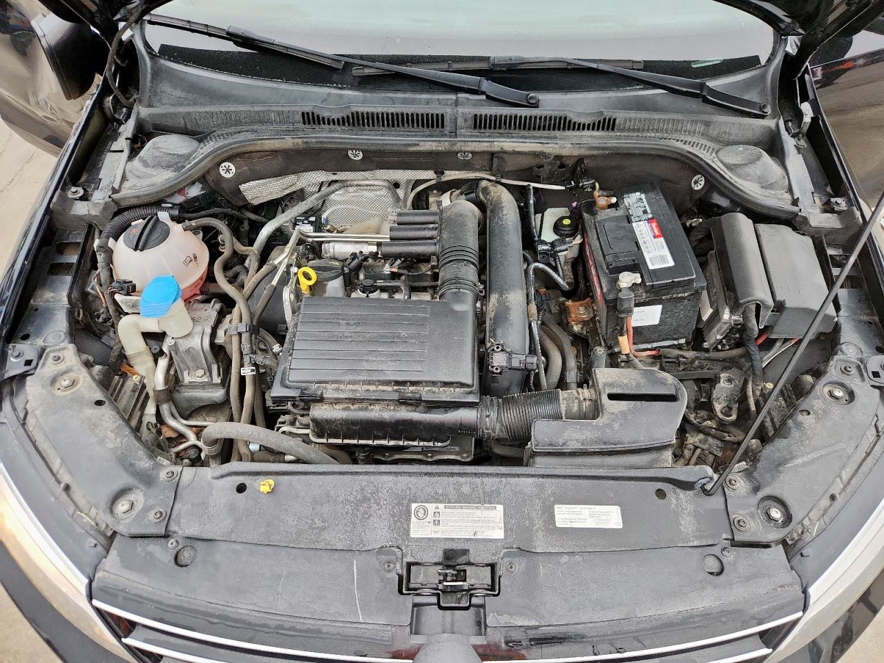 2016 VOLKSWAGEN JETTA