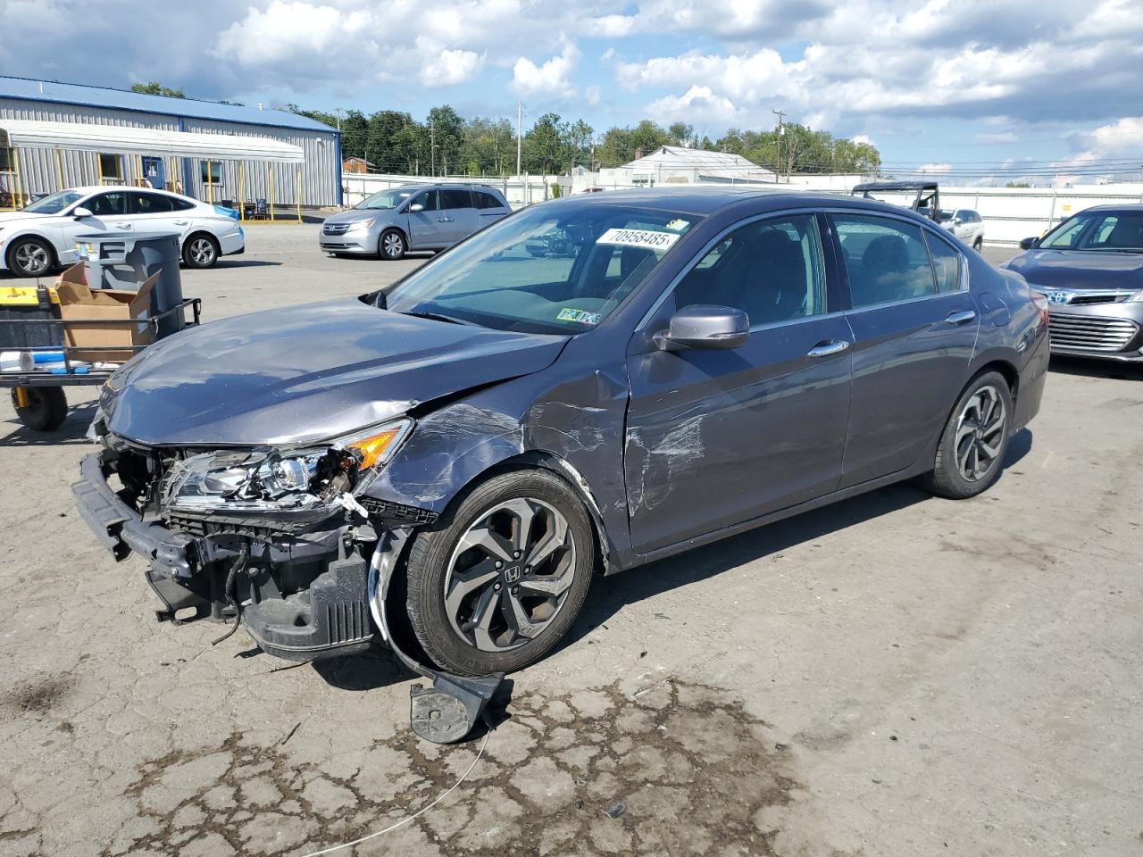2017 HONDA ACCORD