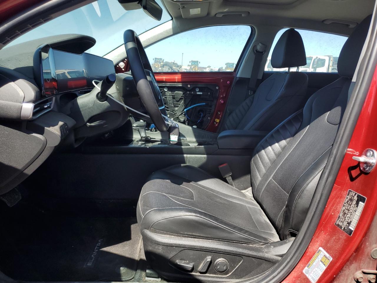 2023 HYUNDAI ELANTRA