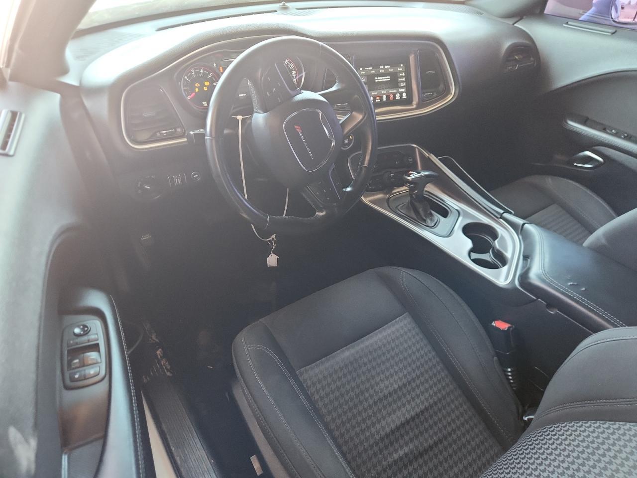 2019 DODGE Challenger
