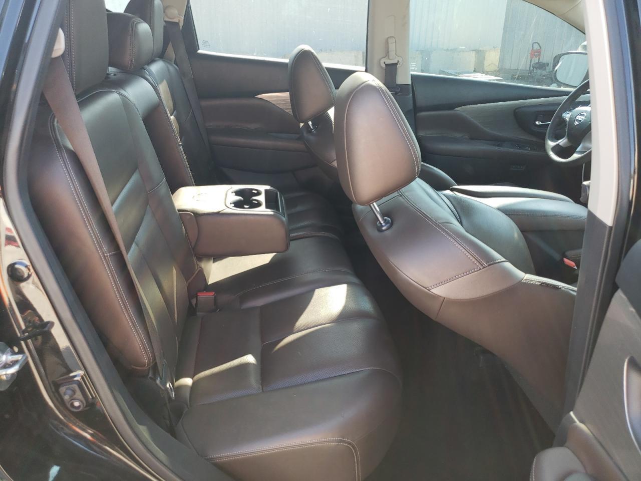 2017 NISSAN MURANO