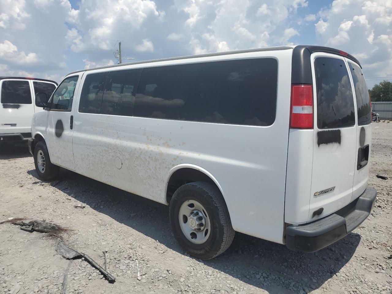 2020 CHEVROLET Express 3500