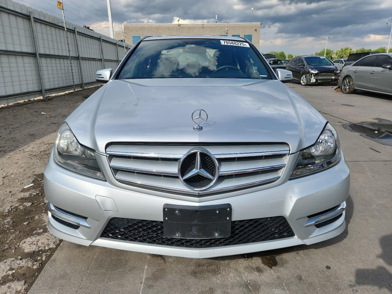 2012 MERCEDES-BENZ C-CLASS