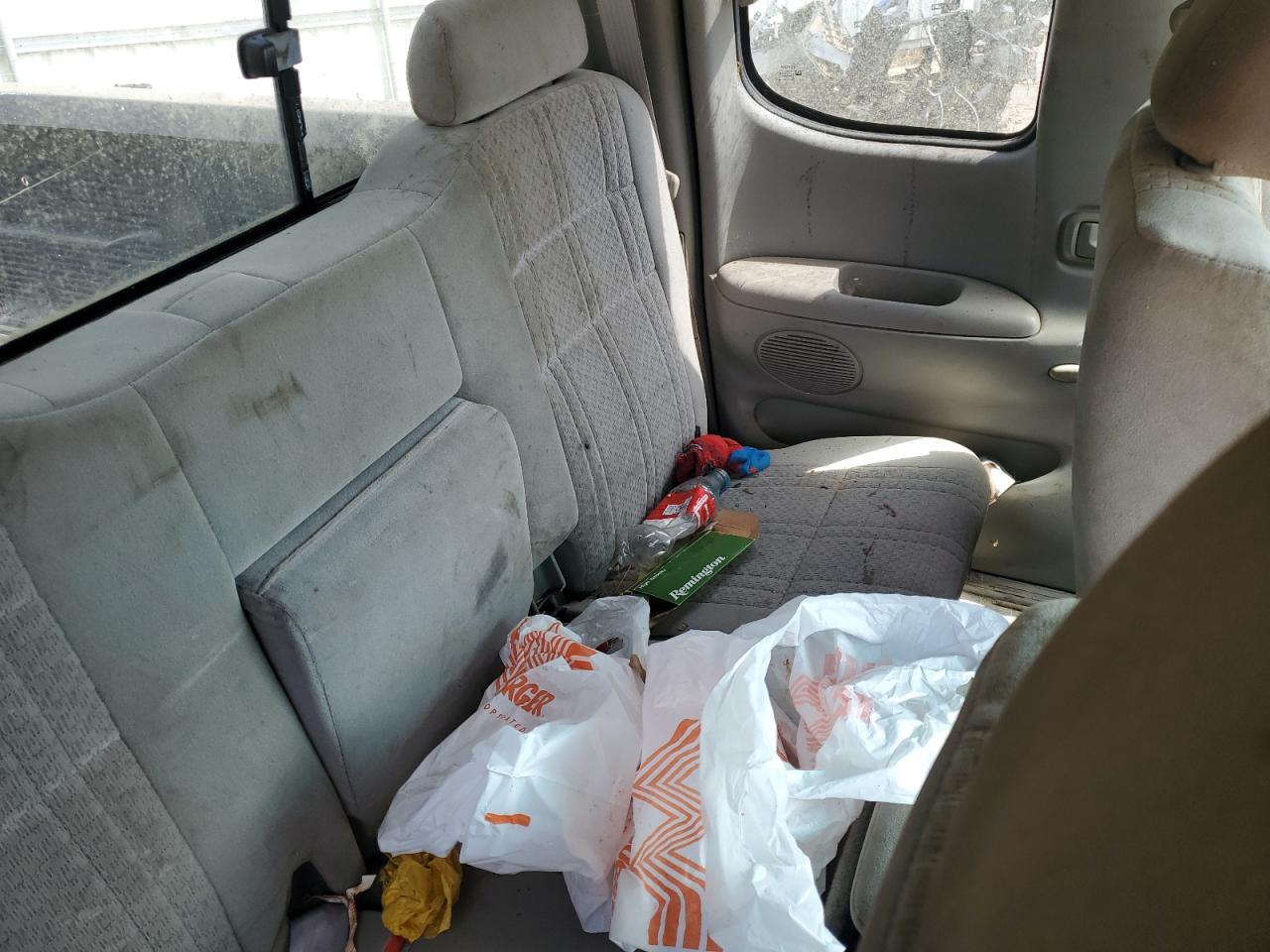 2004 TOYOTA TUNDRA