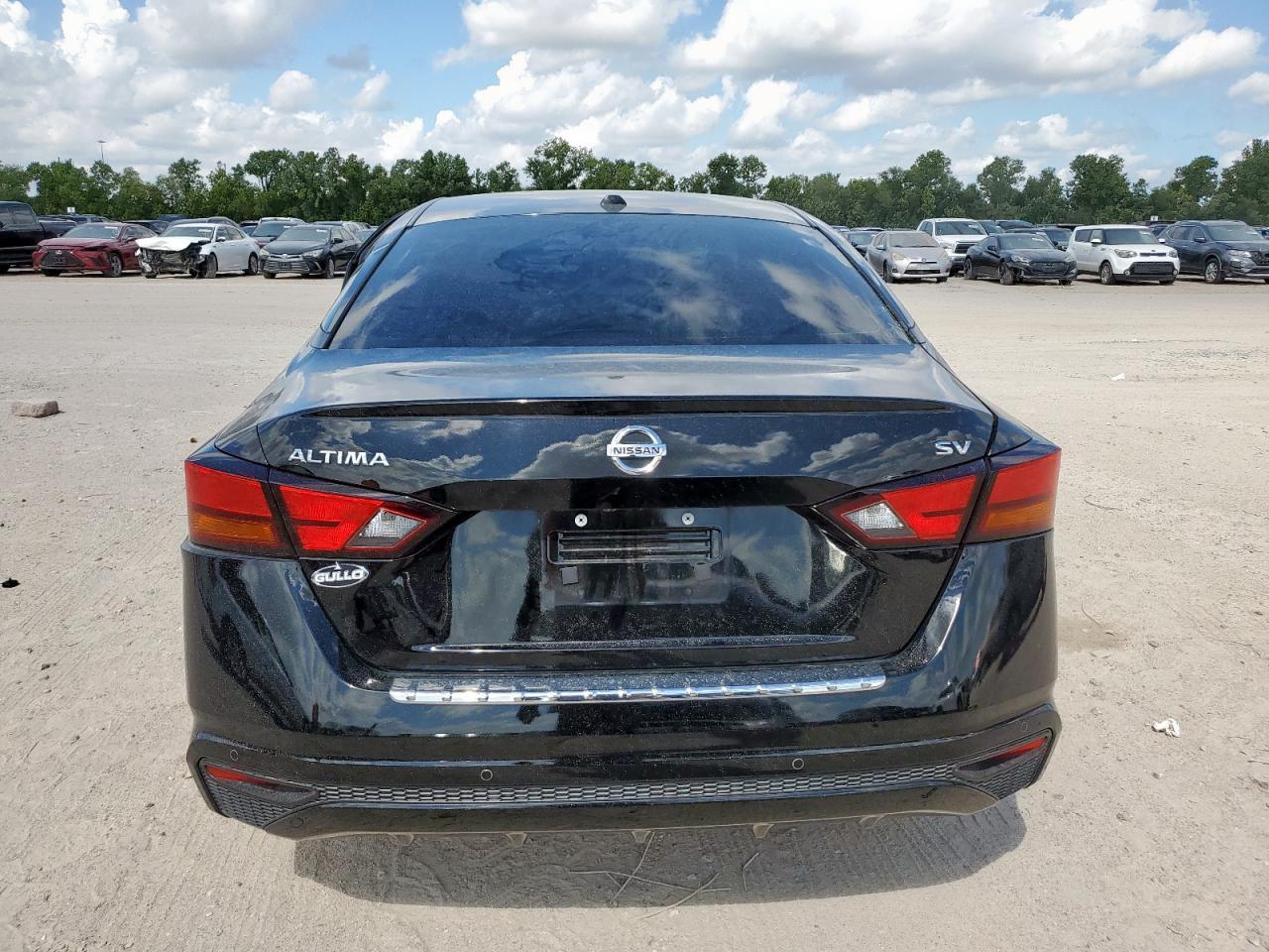 2022 NISSAN ALTIMA