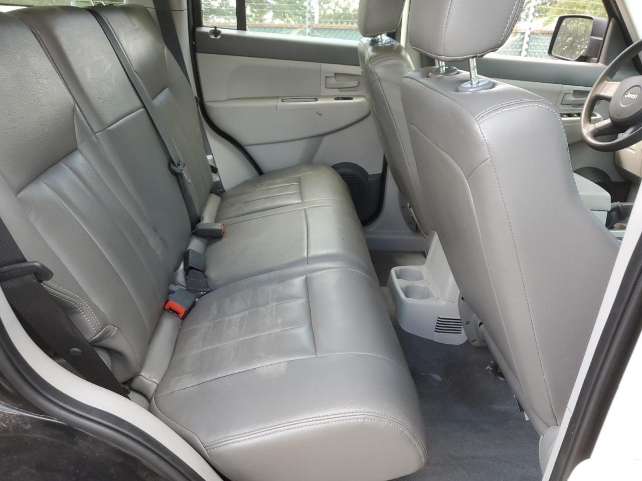 2008 JEEP Liberty