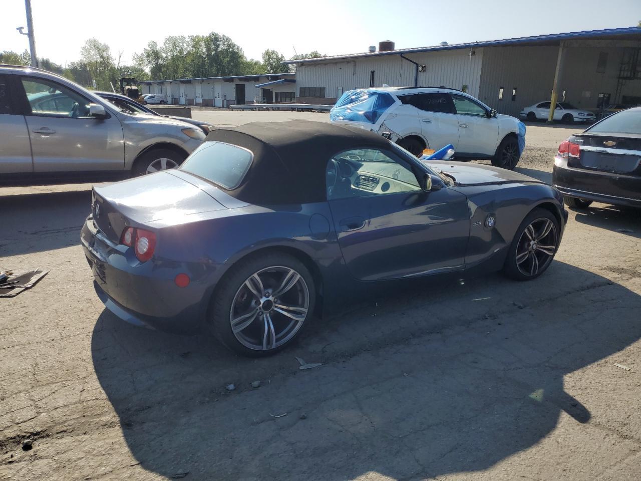 2005 BMW Z4