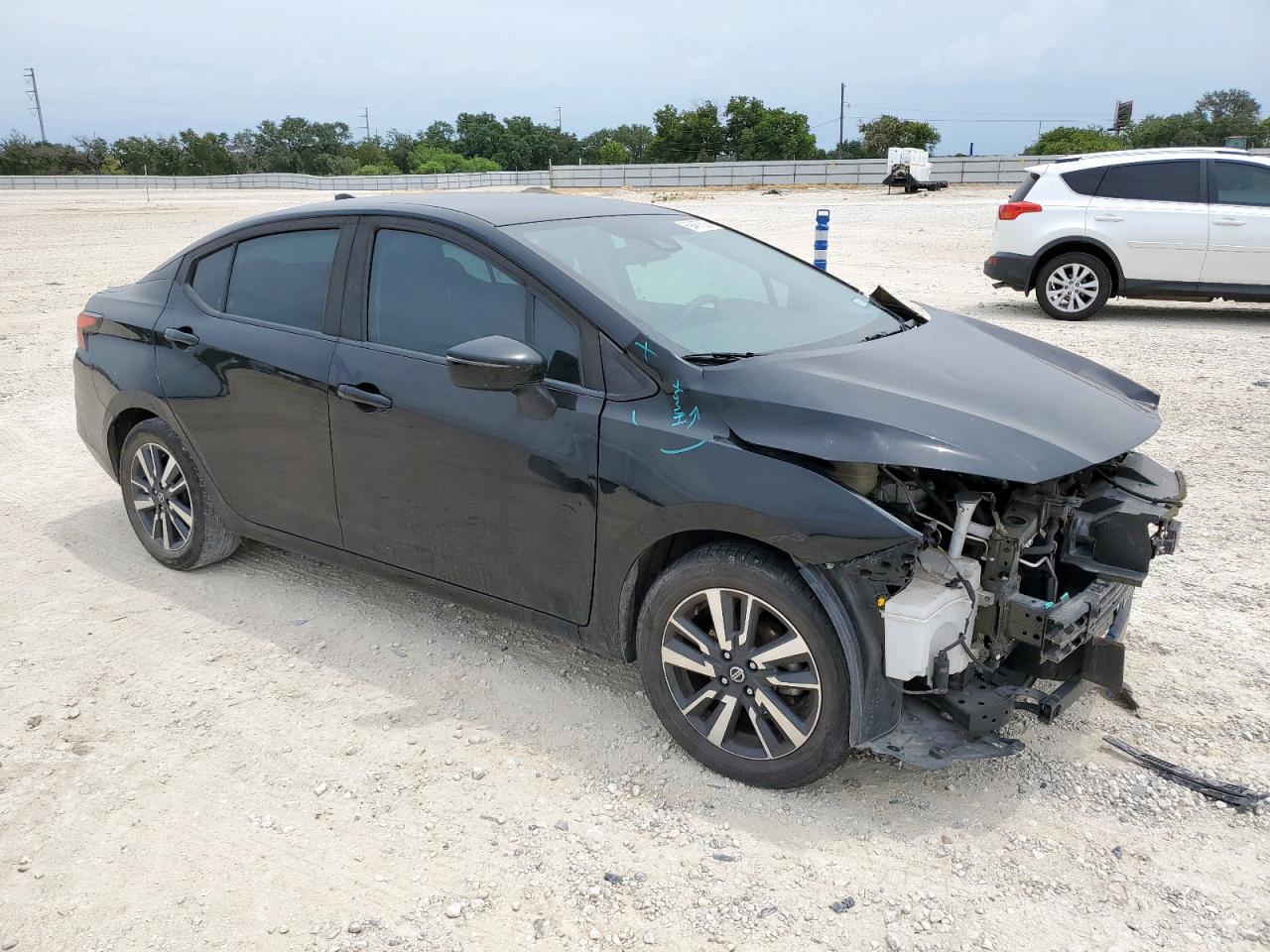 2021 NISSAN VERSA