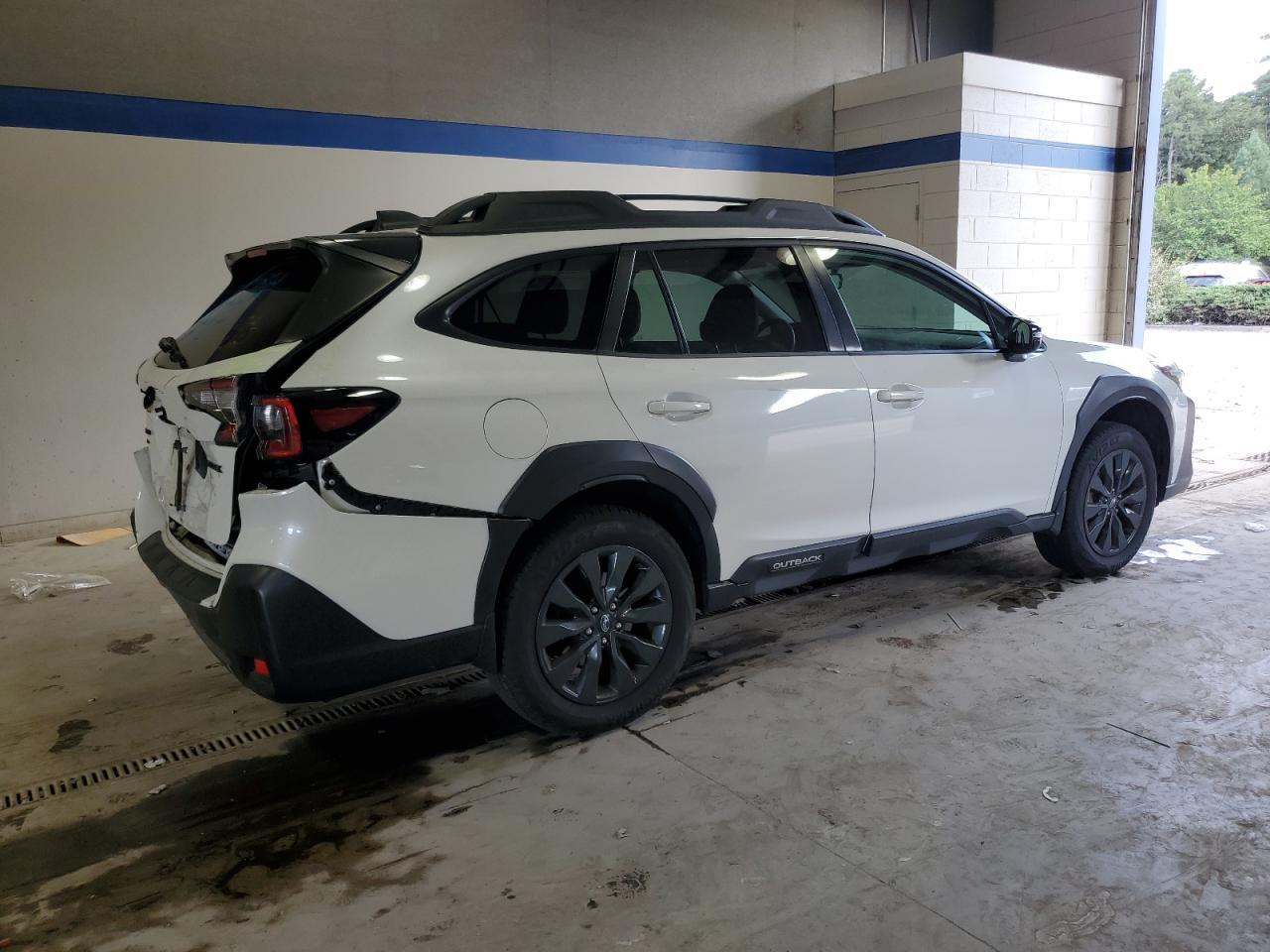 2023 SUBARU Outback