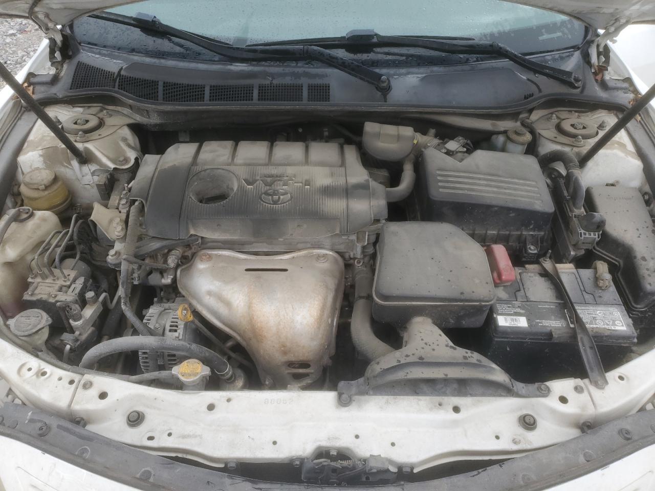 2011 TOYOTA CAMRY