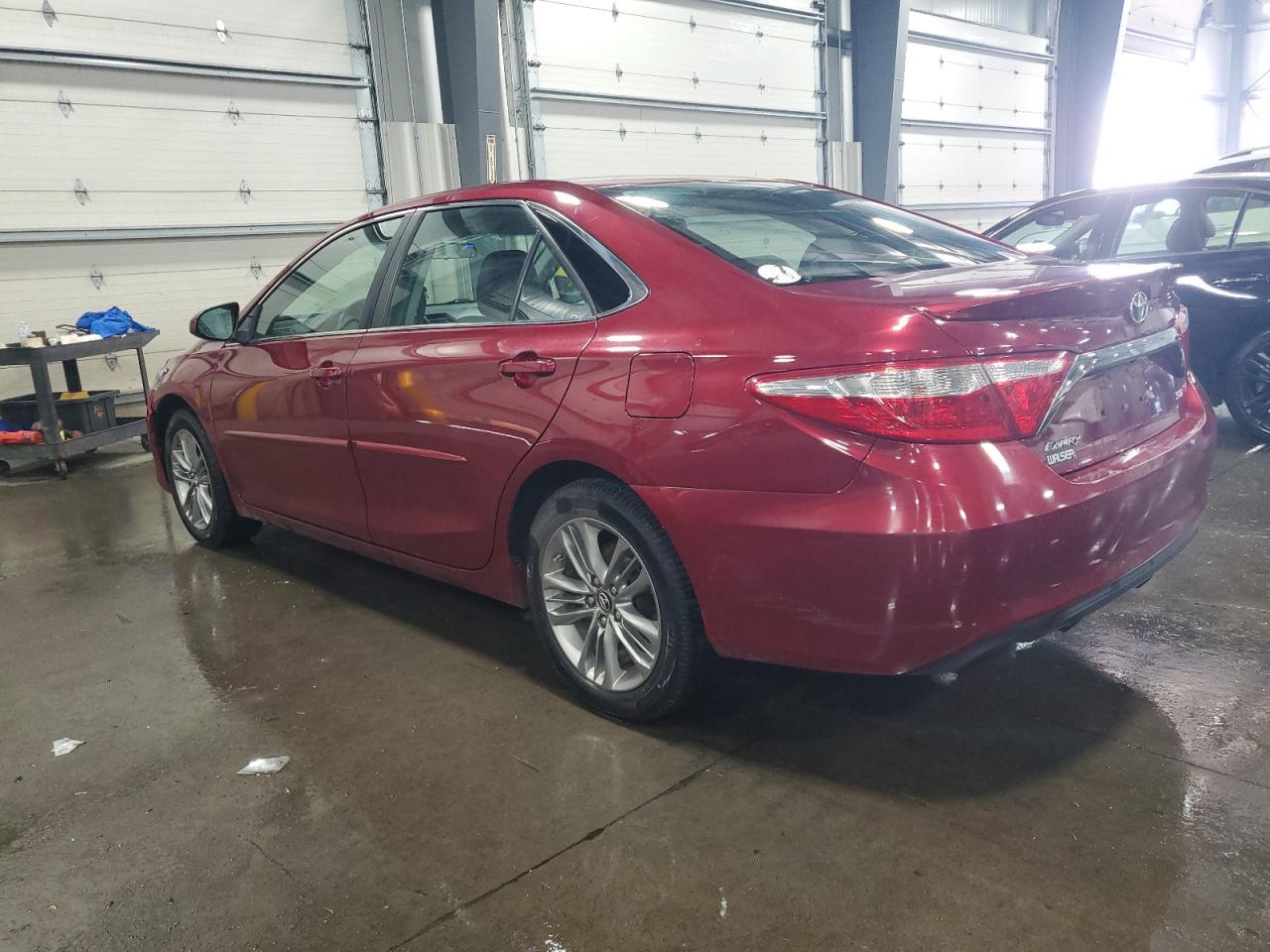 2017 TOYOTA CAMRY