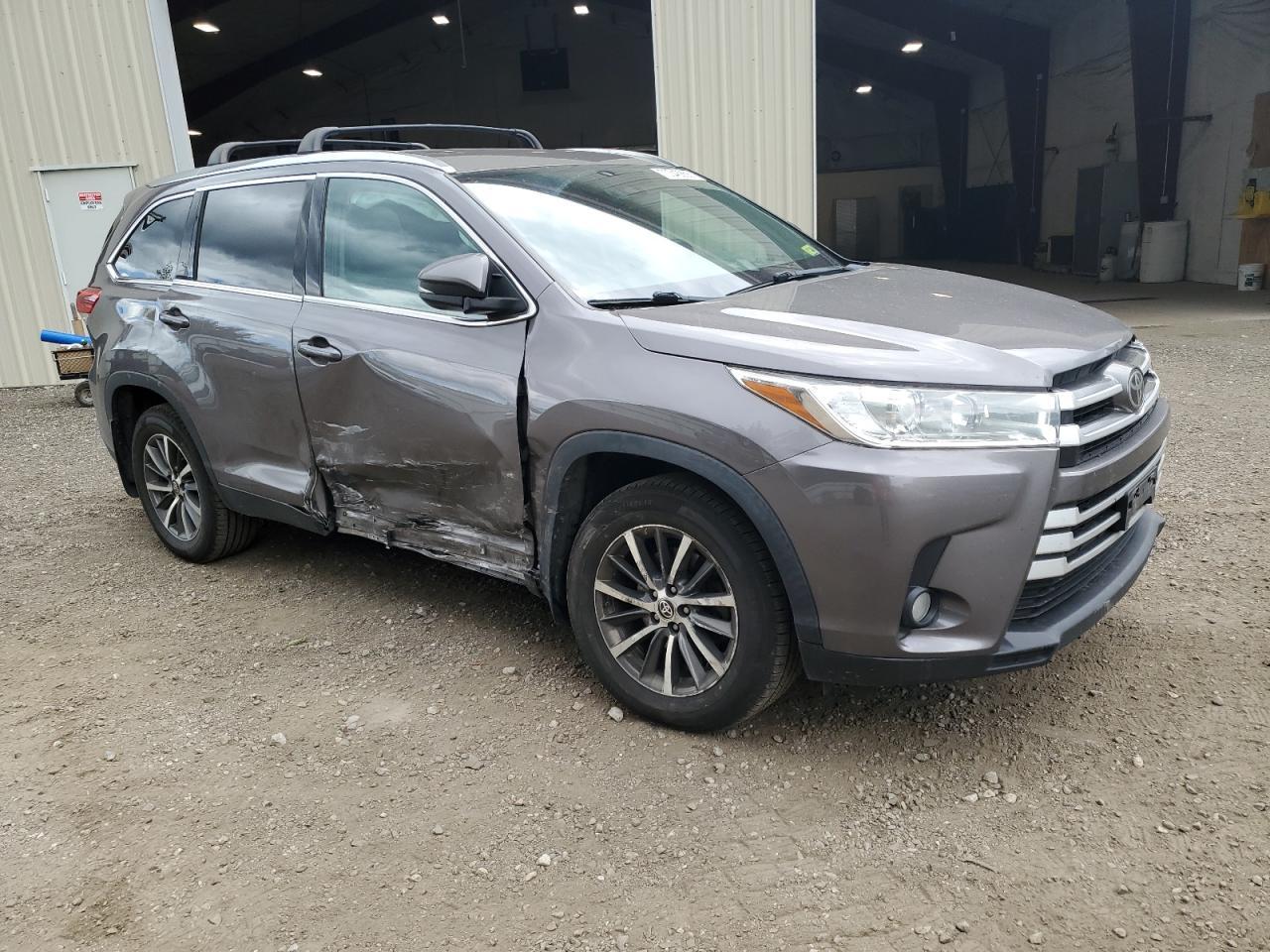 2019 TOYOTA HIGHLANDER