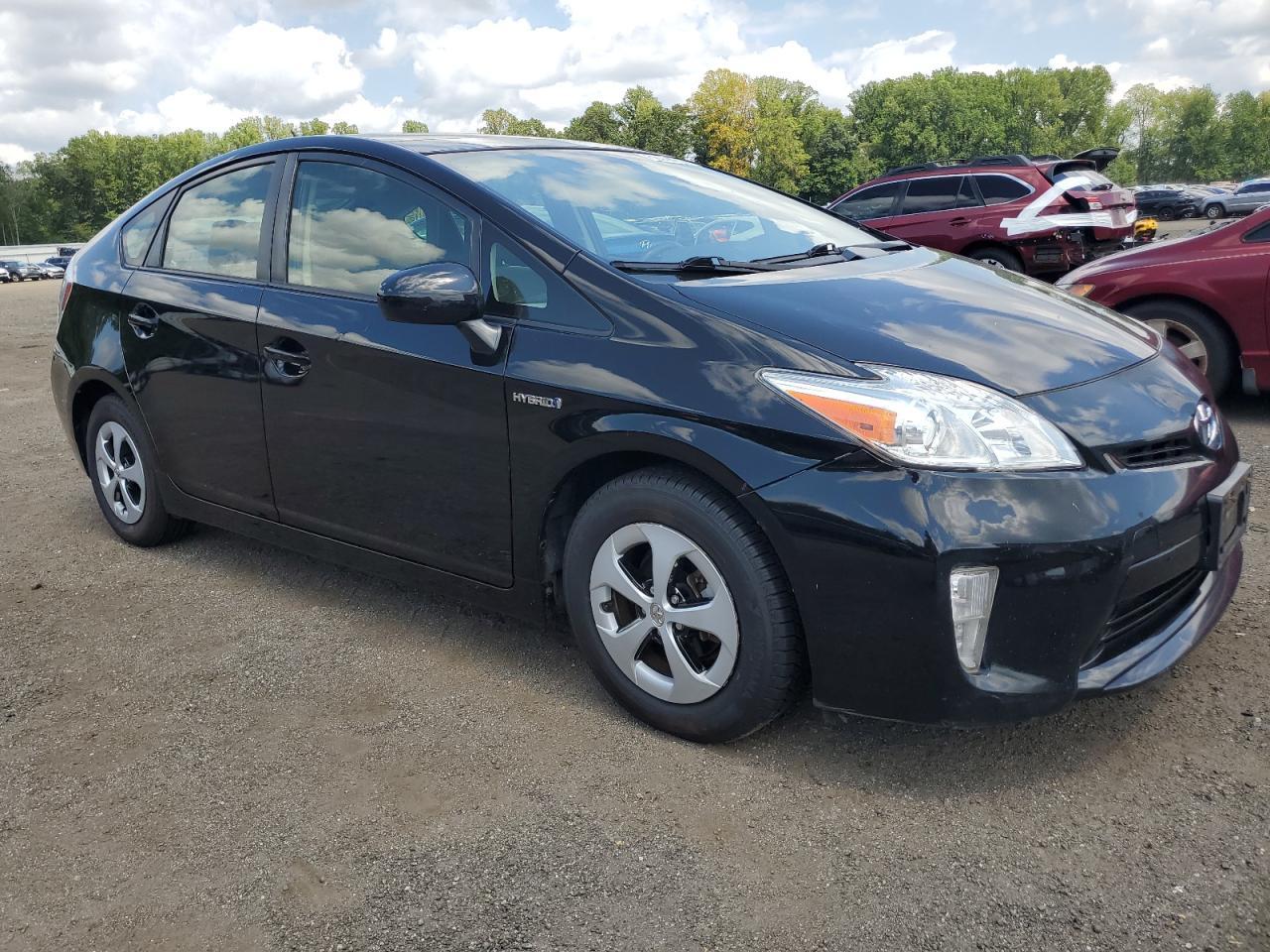 2015 TOYOTA PRIUS