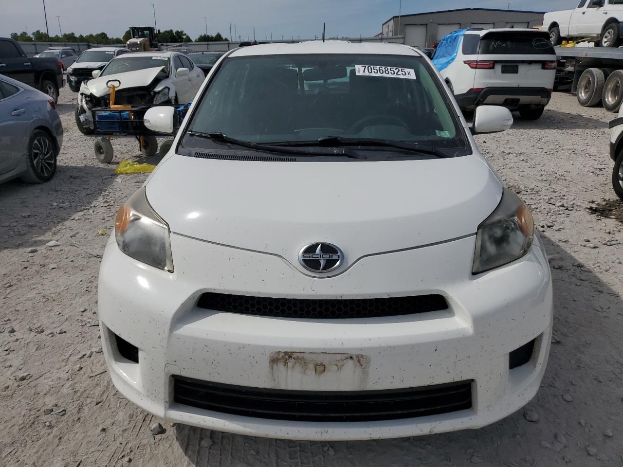 2014 TOYOTA SCION