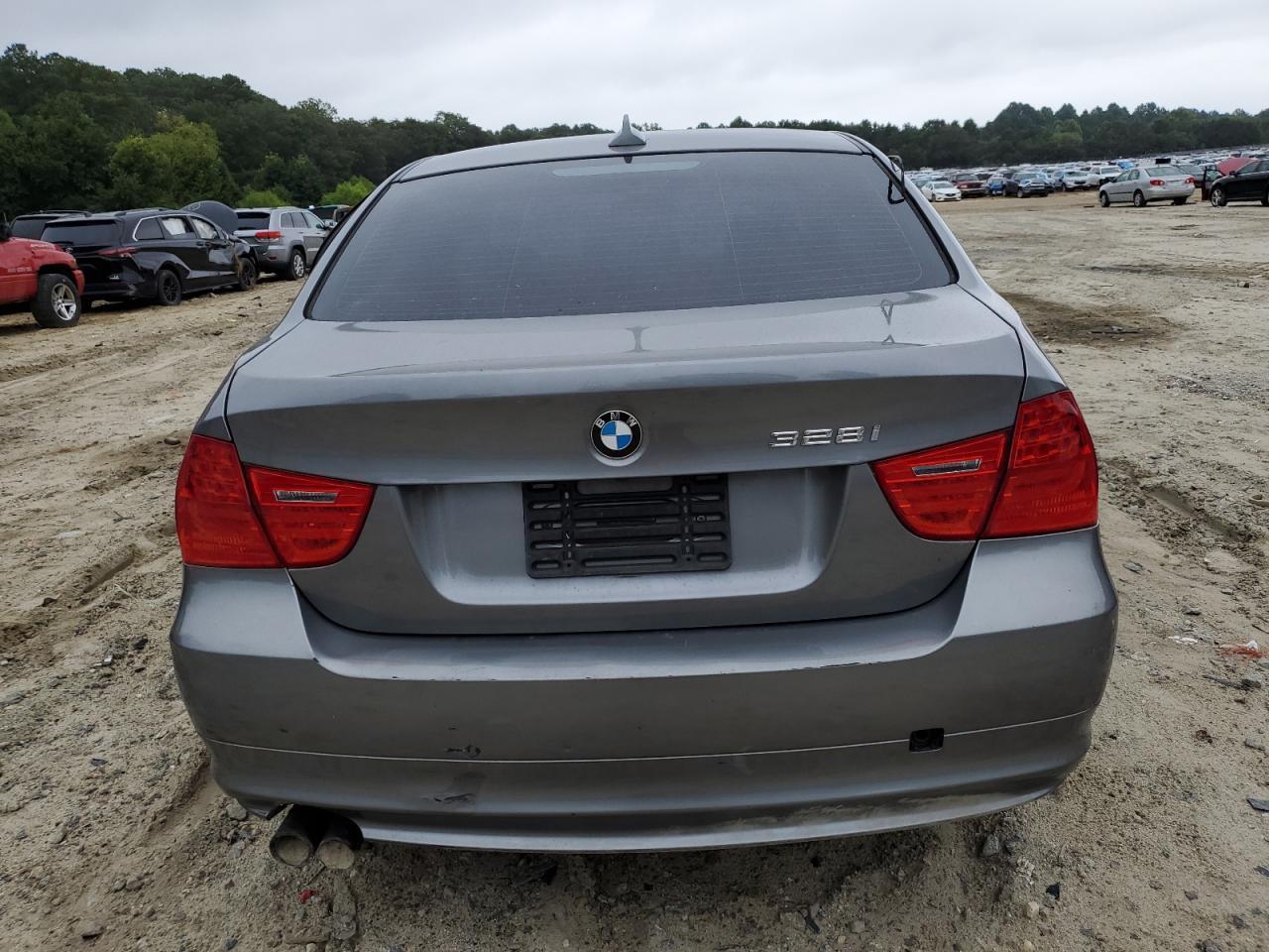 2010 BMW 3 SERIES