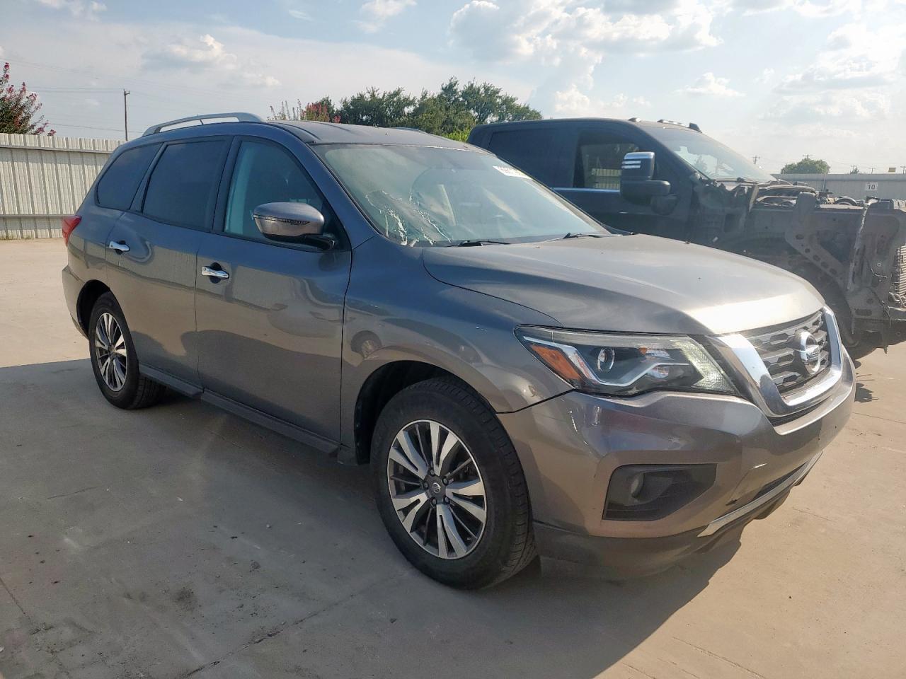 2018 NISSAN PATHFINDER