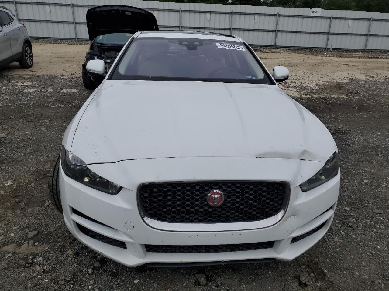 2017 JAGUAR XE
