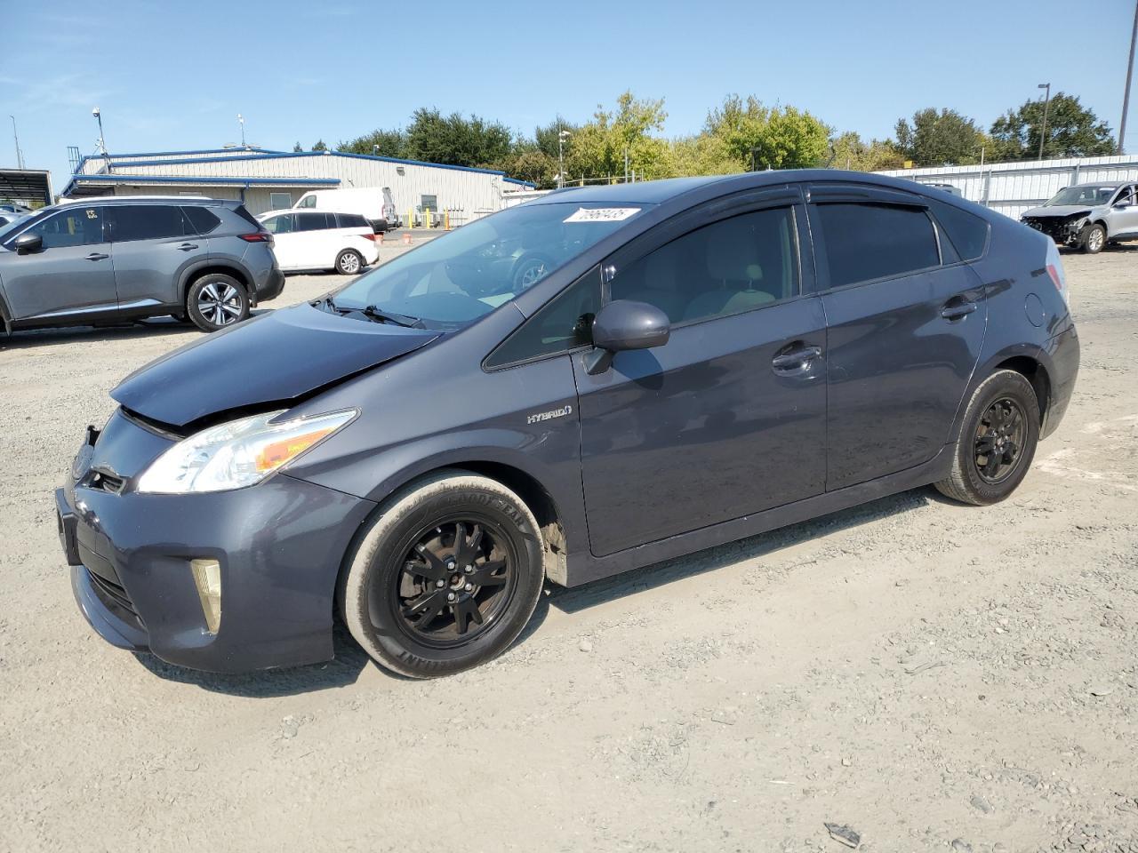 2013 TOYOTA PRIUS