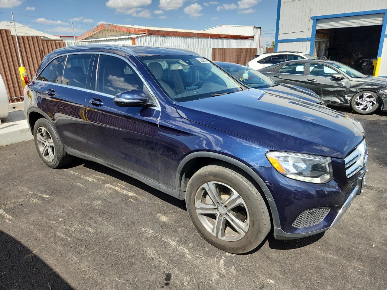 2016 MERCEDES-BENZ GLC-Class