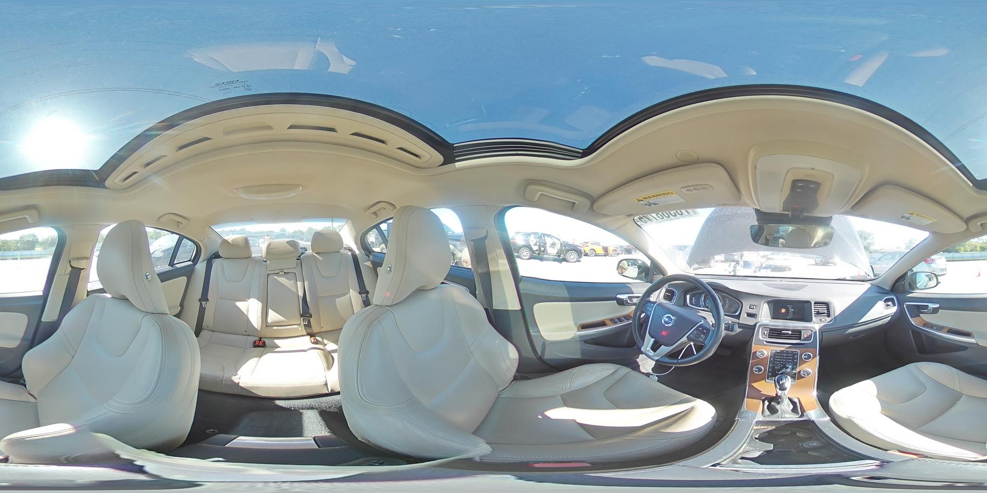 2017 VOLVO S60