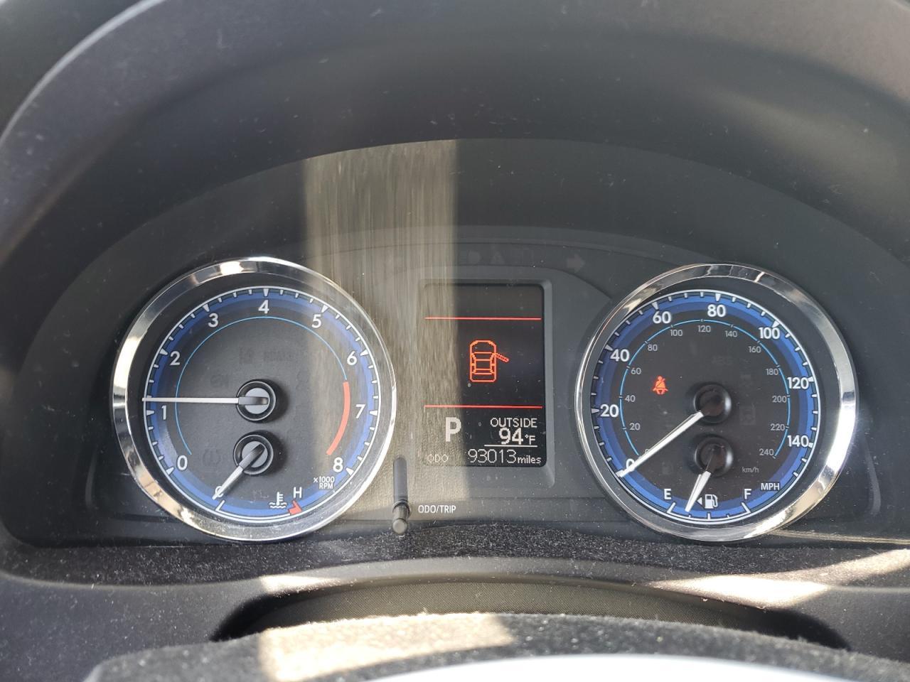 2017 TOYOTA COROLLA
