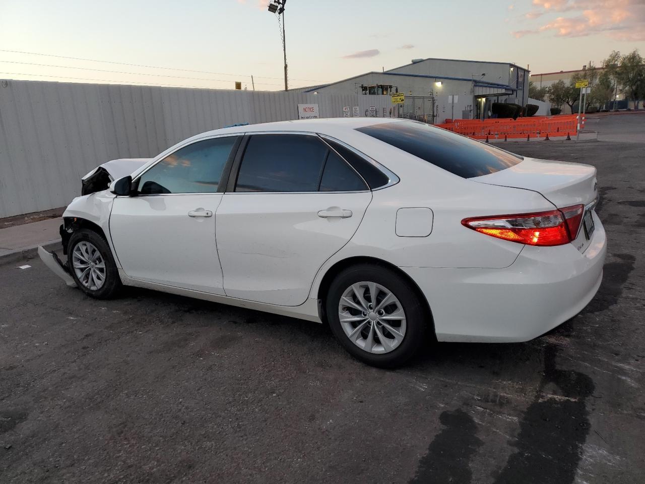 2017 TOYOTA CAMRY