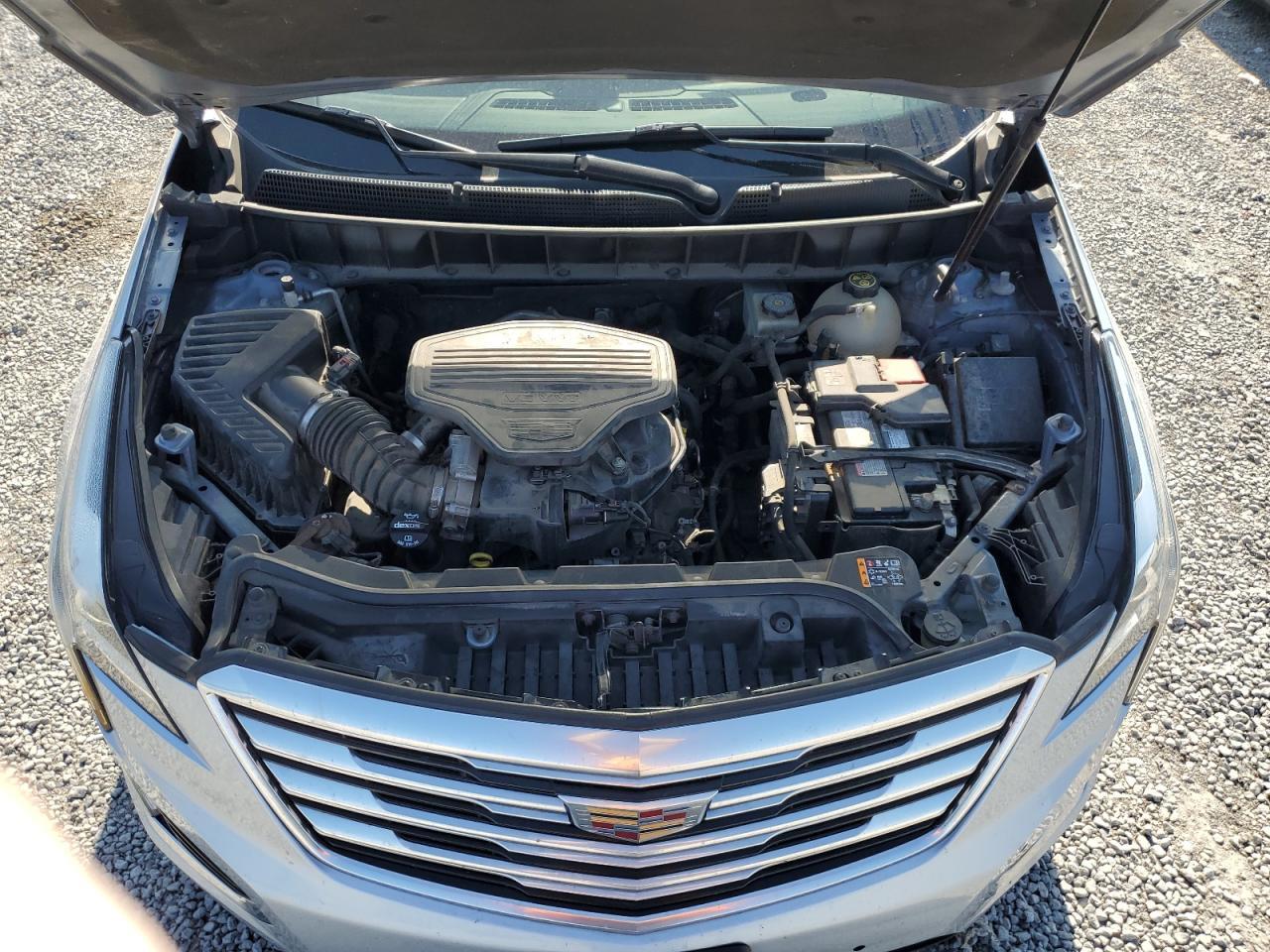 2017 CADILLAC XT5