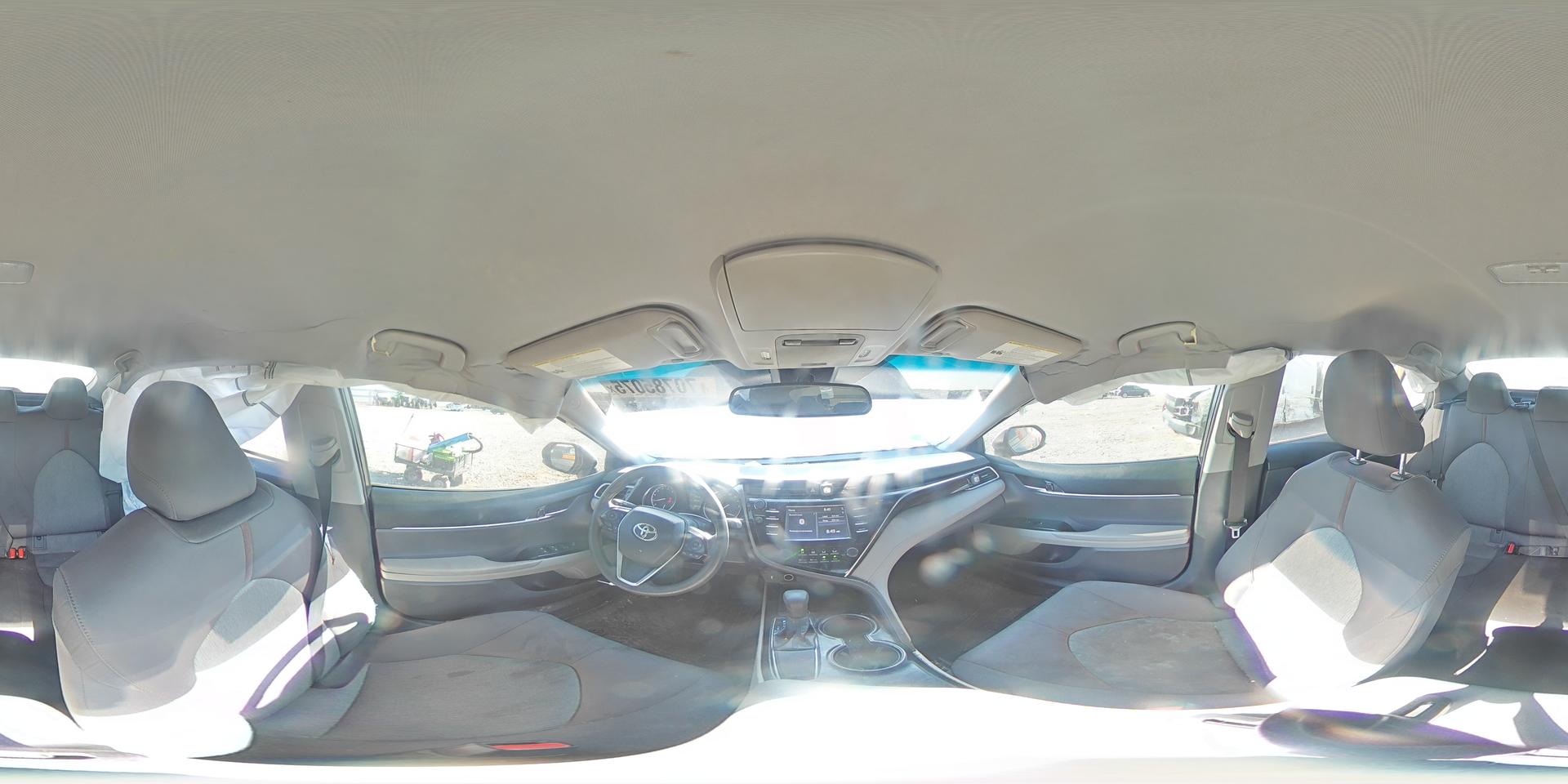 2018 TOYOTA CAMRY