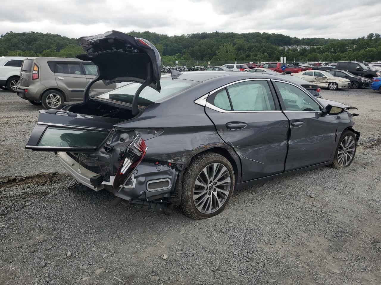 2021 LEXUS ES 250
