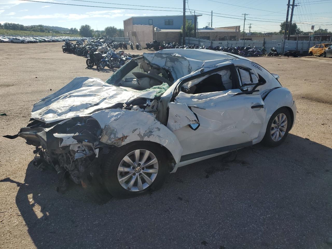 2018 VOLKSWAGEN Beetle