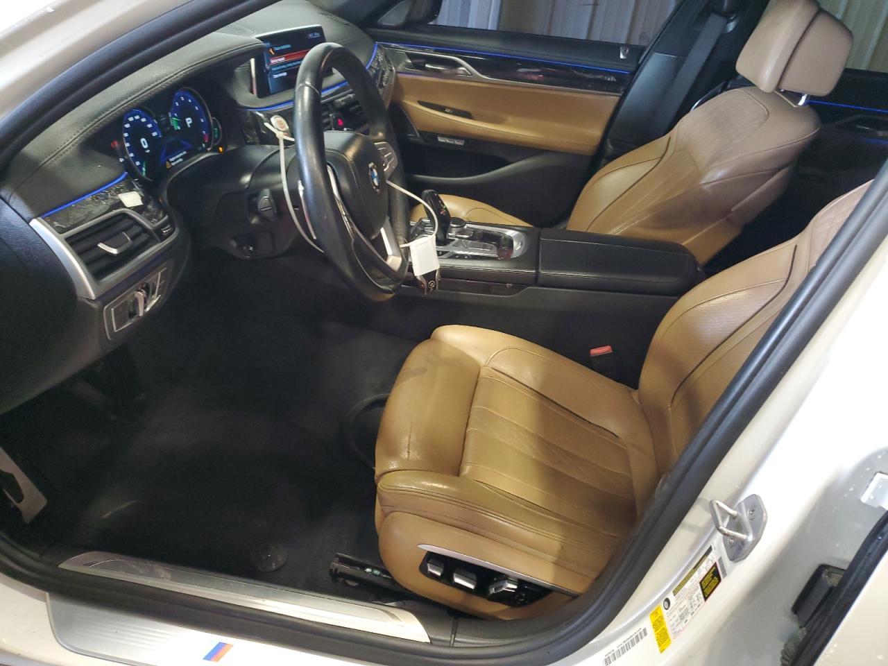 2016 BMW 7 series