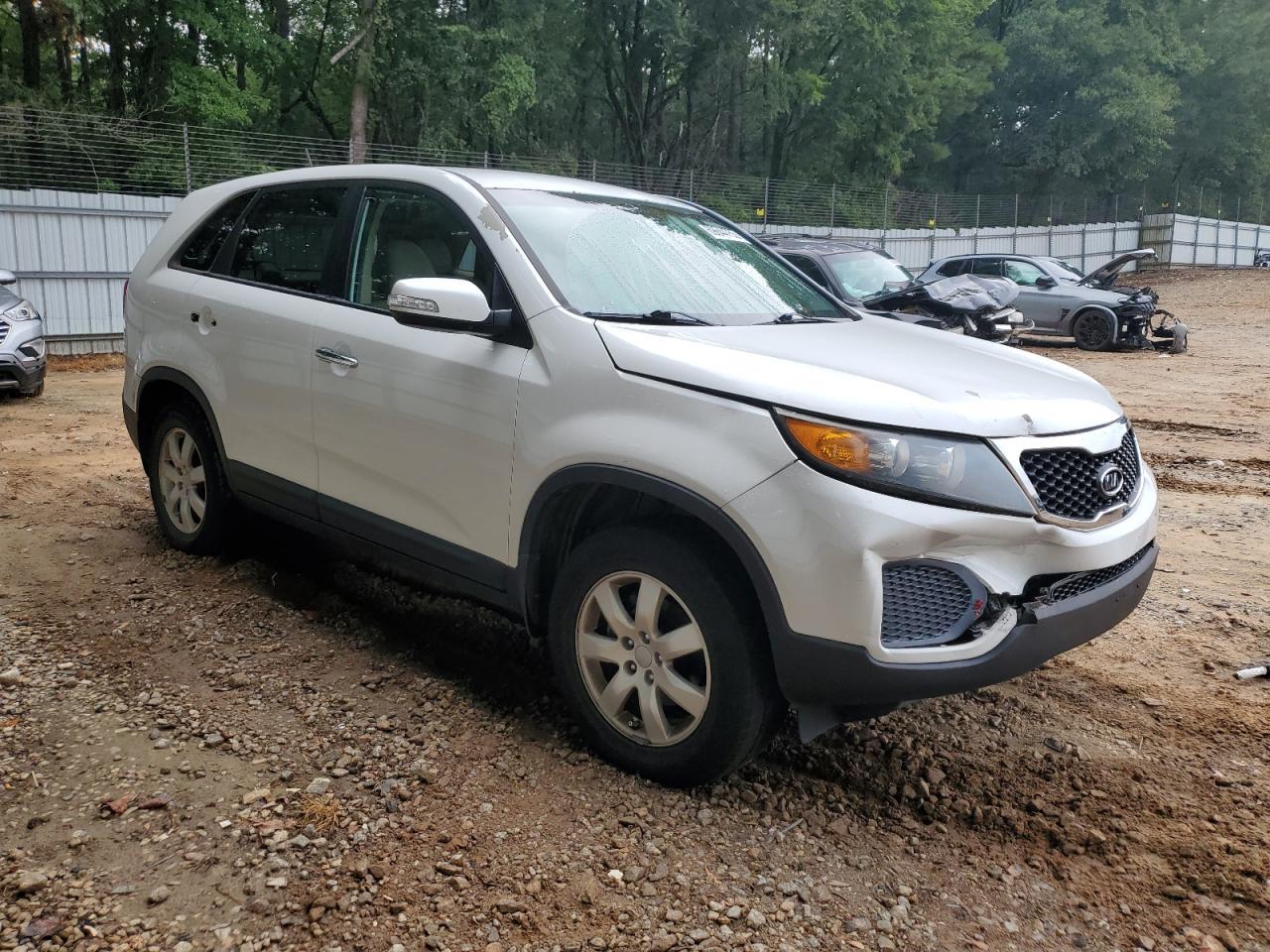 2013 KIA SORENTO