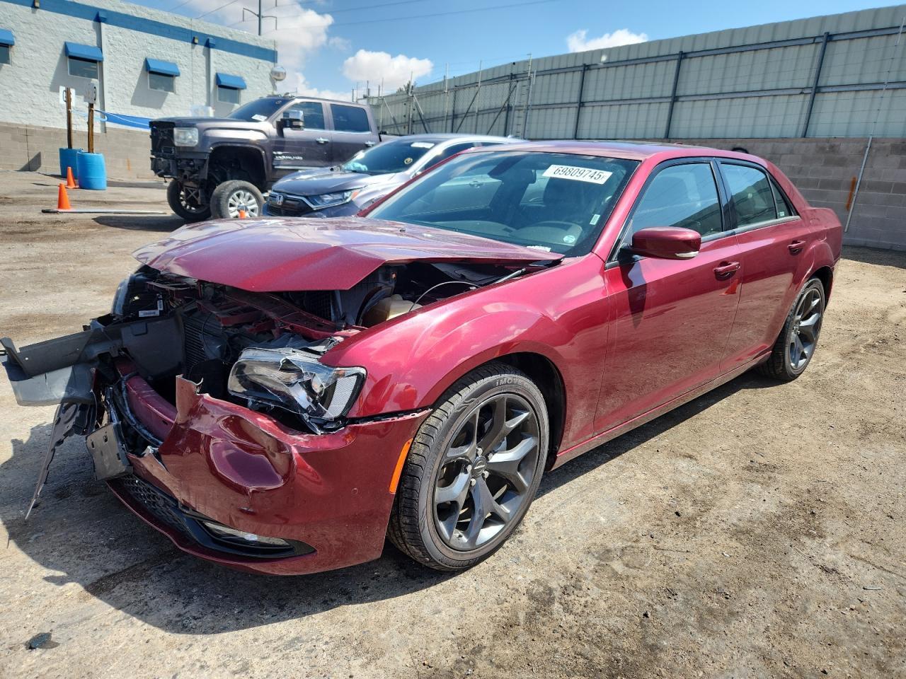 2022 CHRYSLER 300