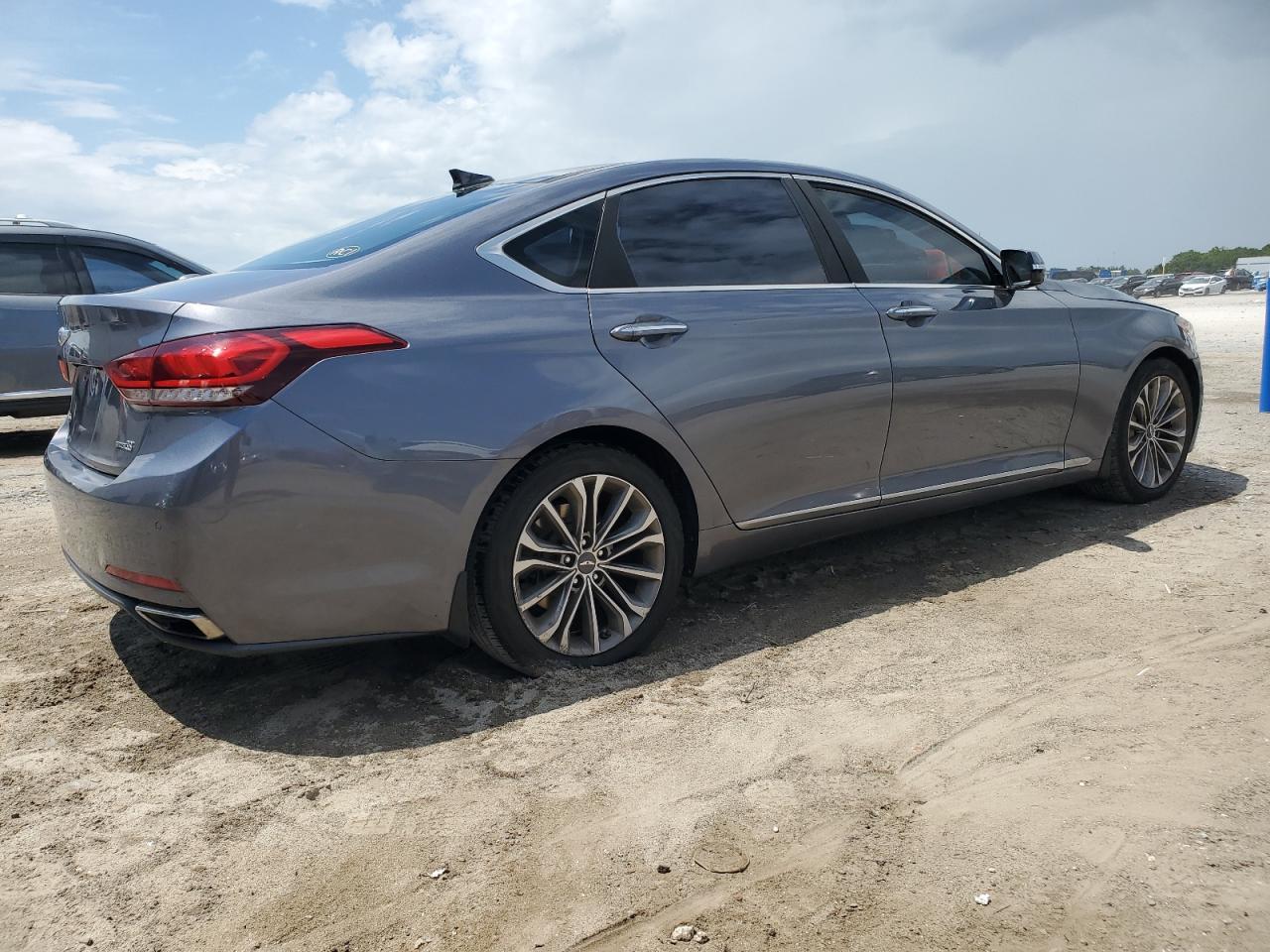 2015 HYUNDAI GENESIS