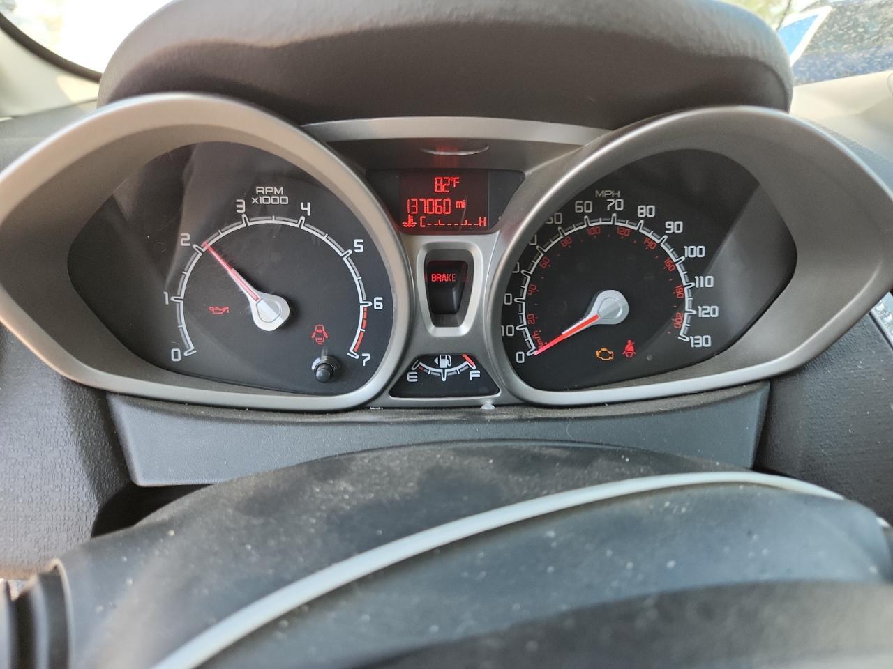 2013 FORD Fiesta