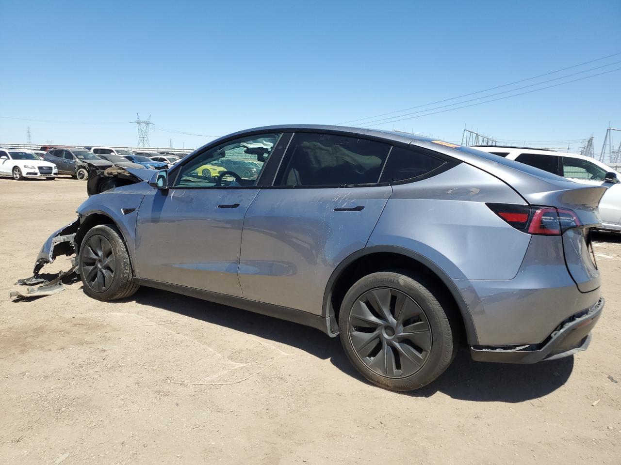 2025 TESLA MODEL Y