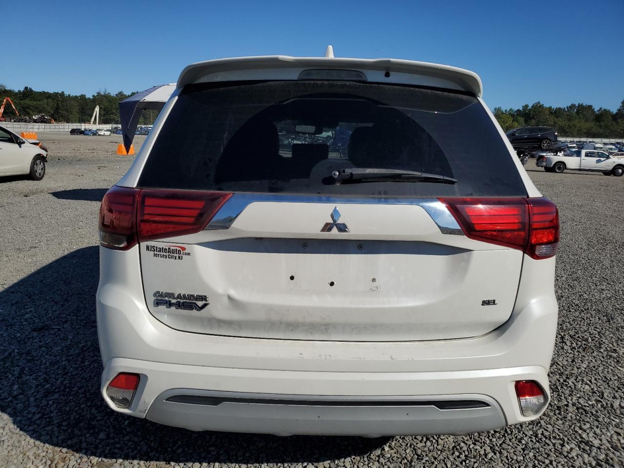 2022 MITSUBISHI outlander