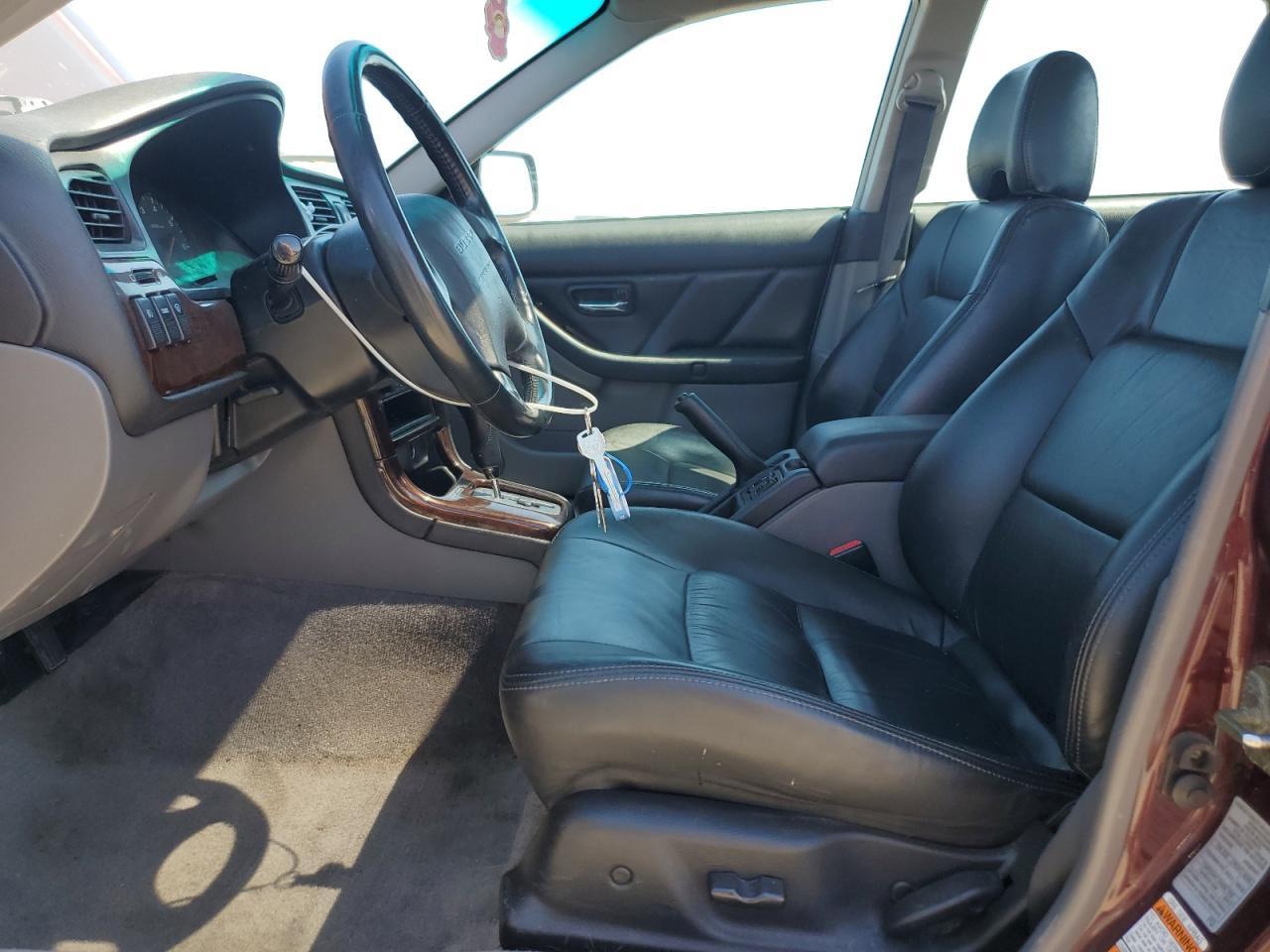 2000 SUBARU Legacy