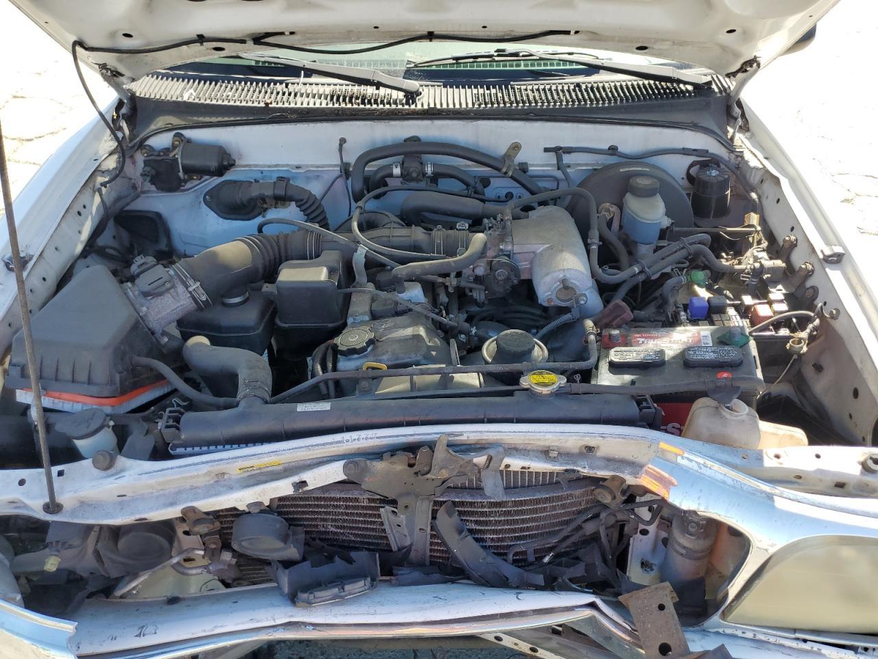 2002 TOYOTA TACOMA