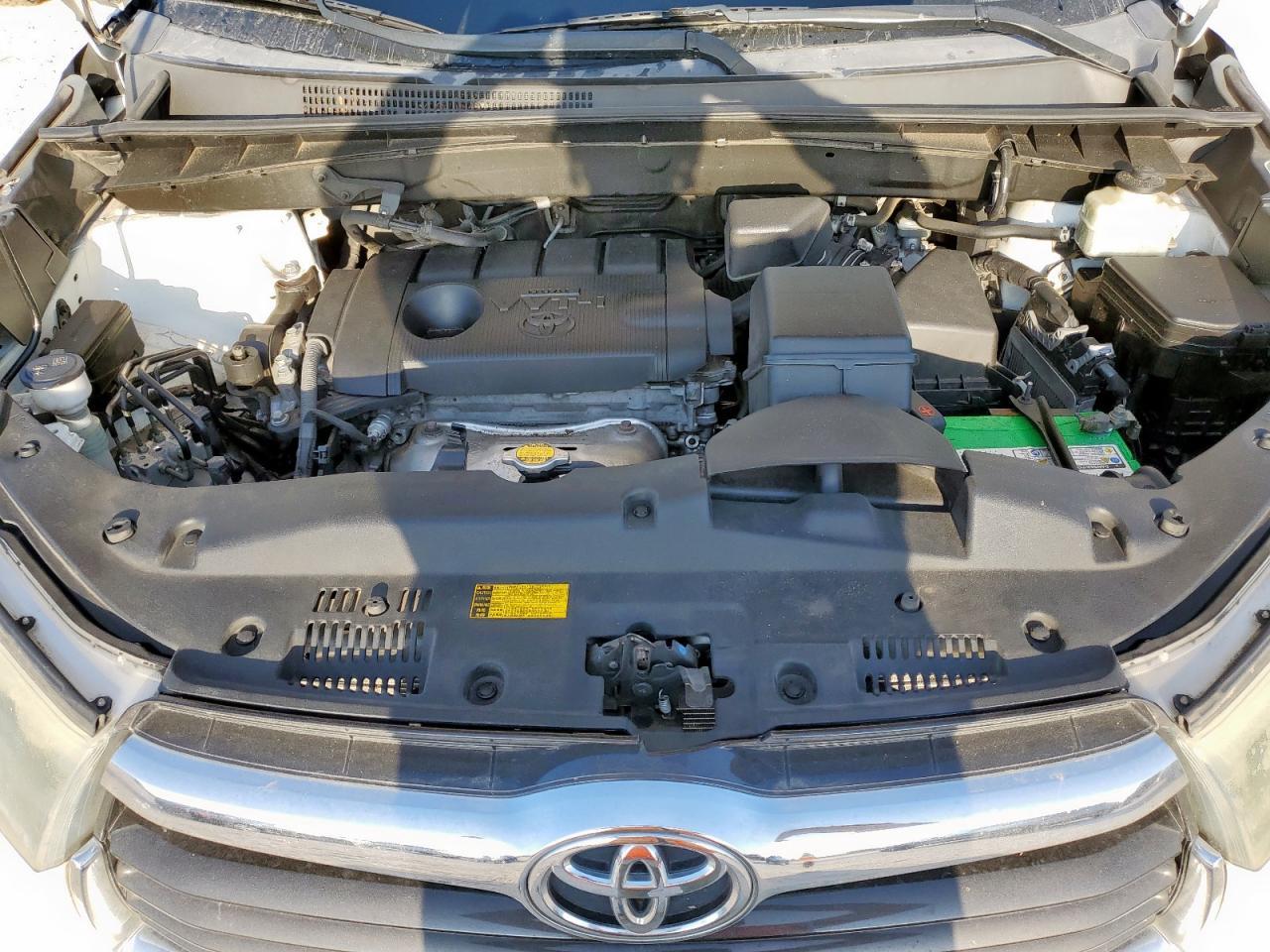 2015 TOYOTA HIGHLANDER