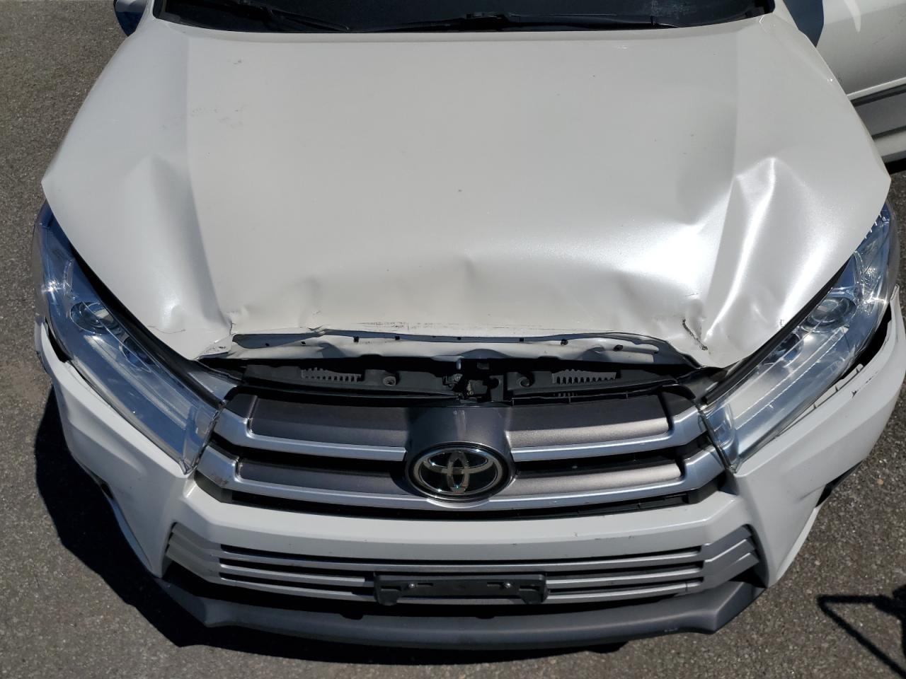 2019 TOYOTA HIGHLANDER