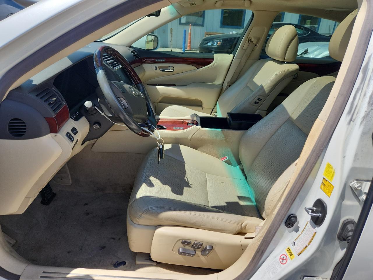 2010 LEXUS LS 460