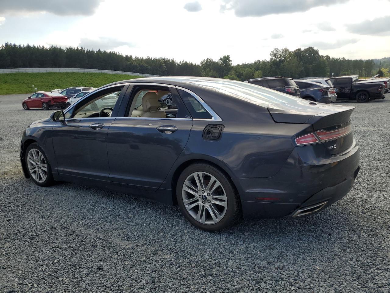 2017 LINCOLN MKZ