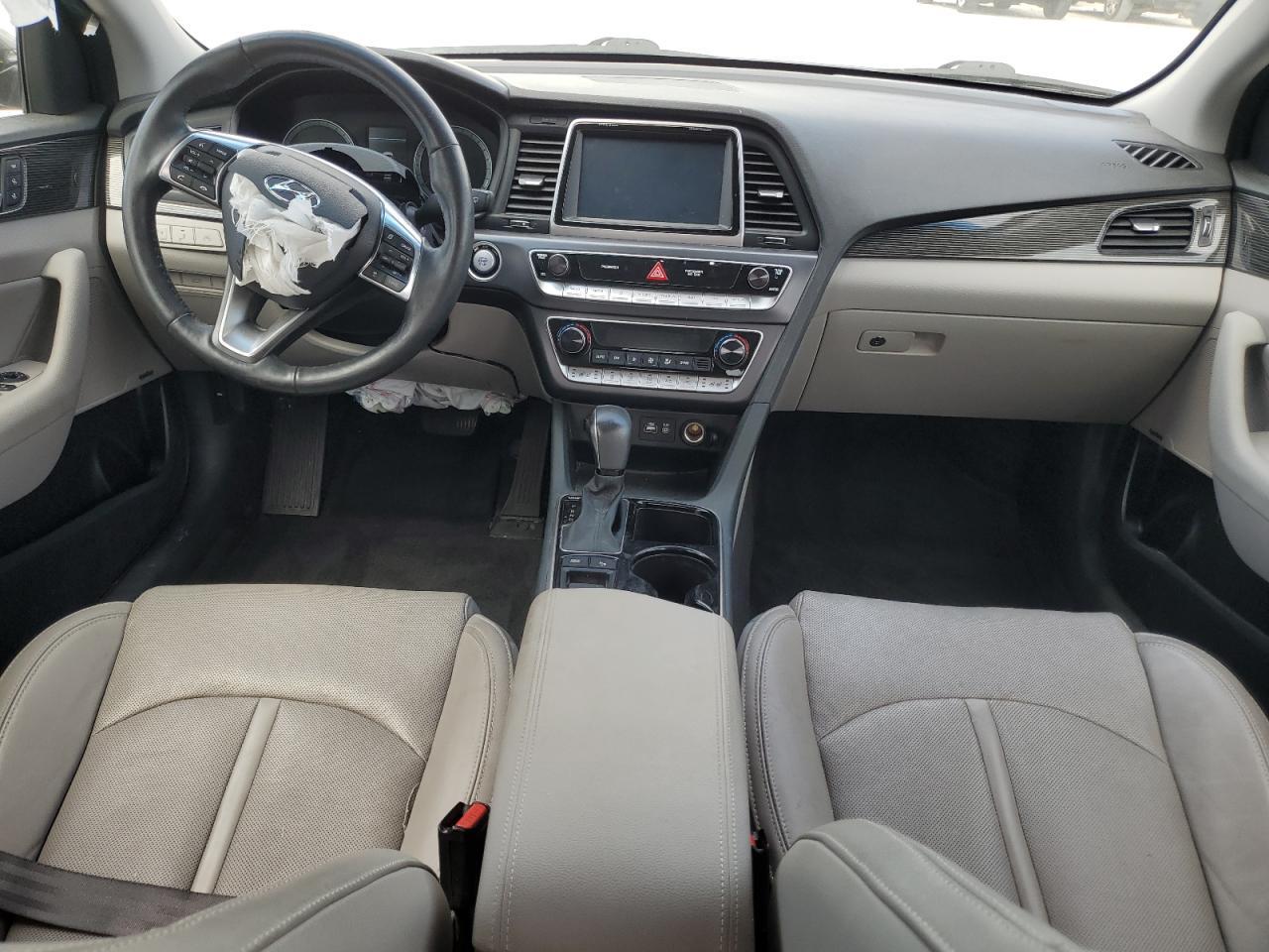 2022 HYUNDAI SONATA