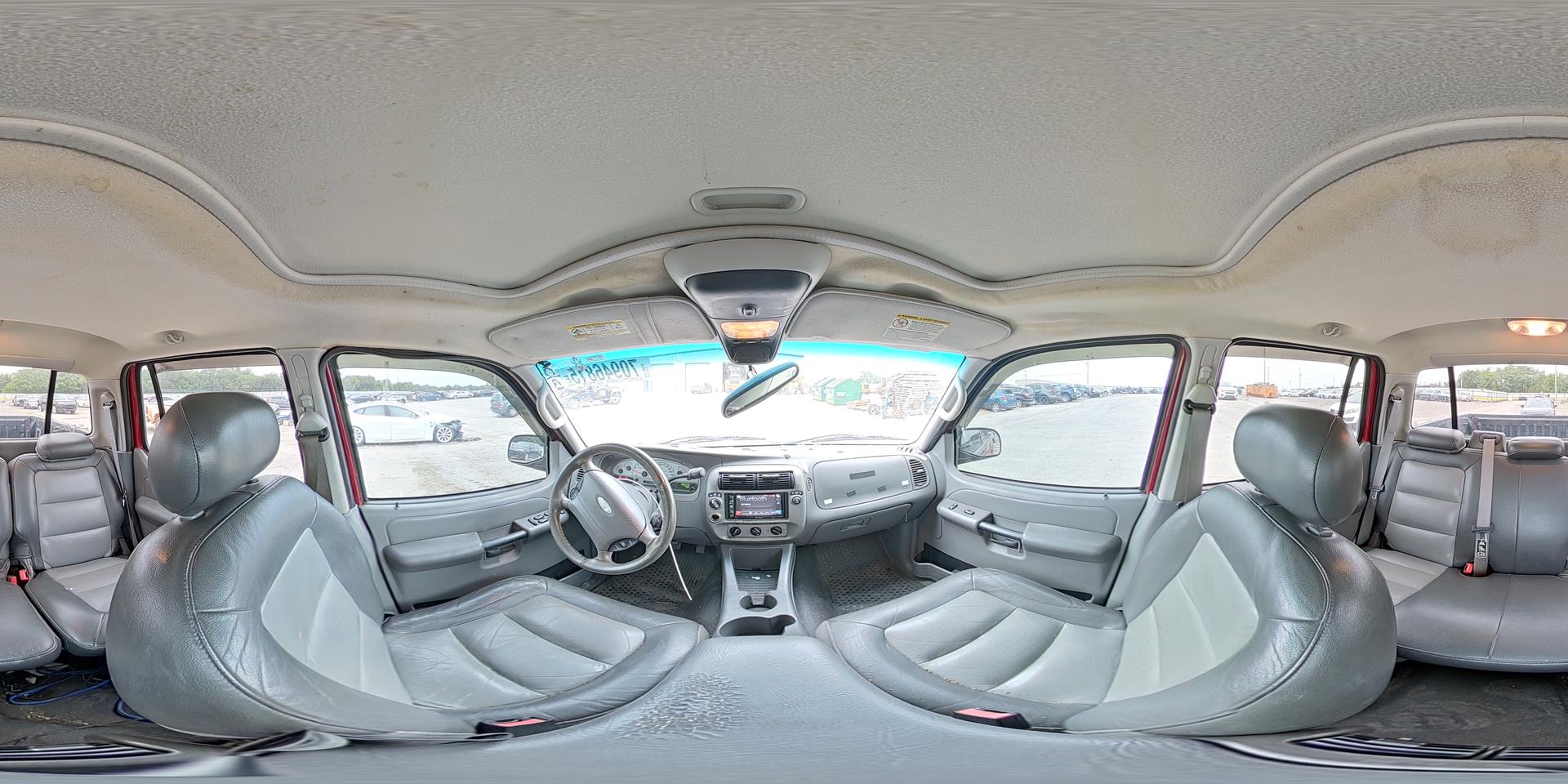 2004 FORD Explorer Sport Trac