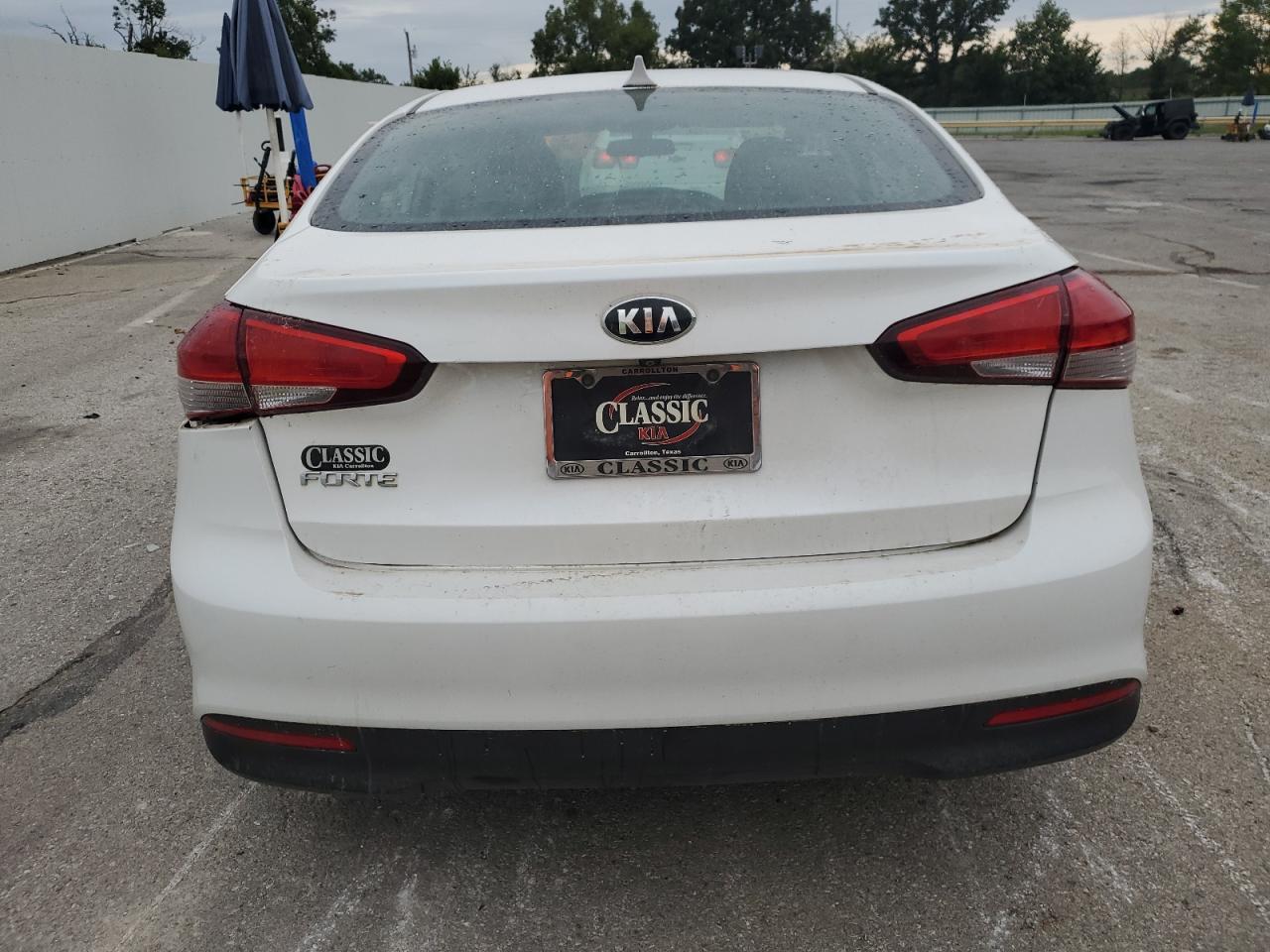 2017 KIA FORTE