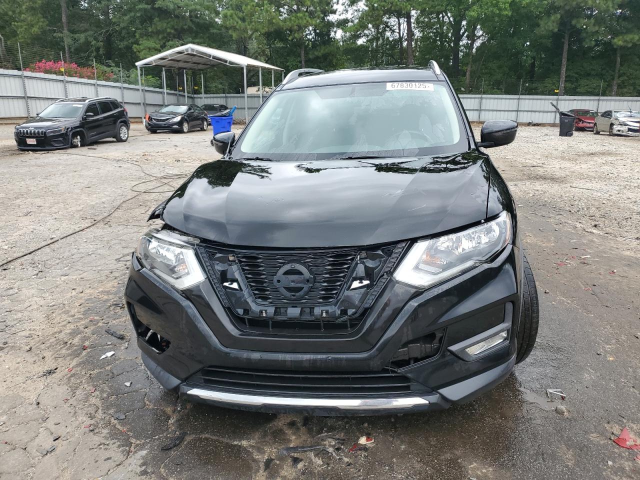 2017 NISSAN ROGUE