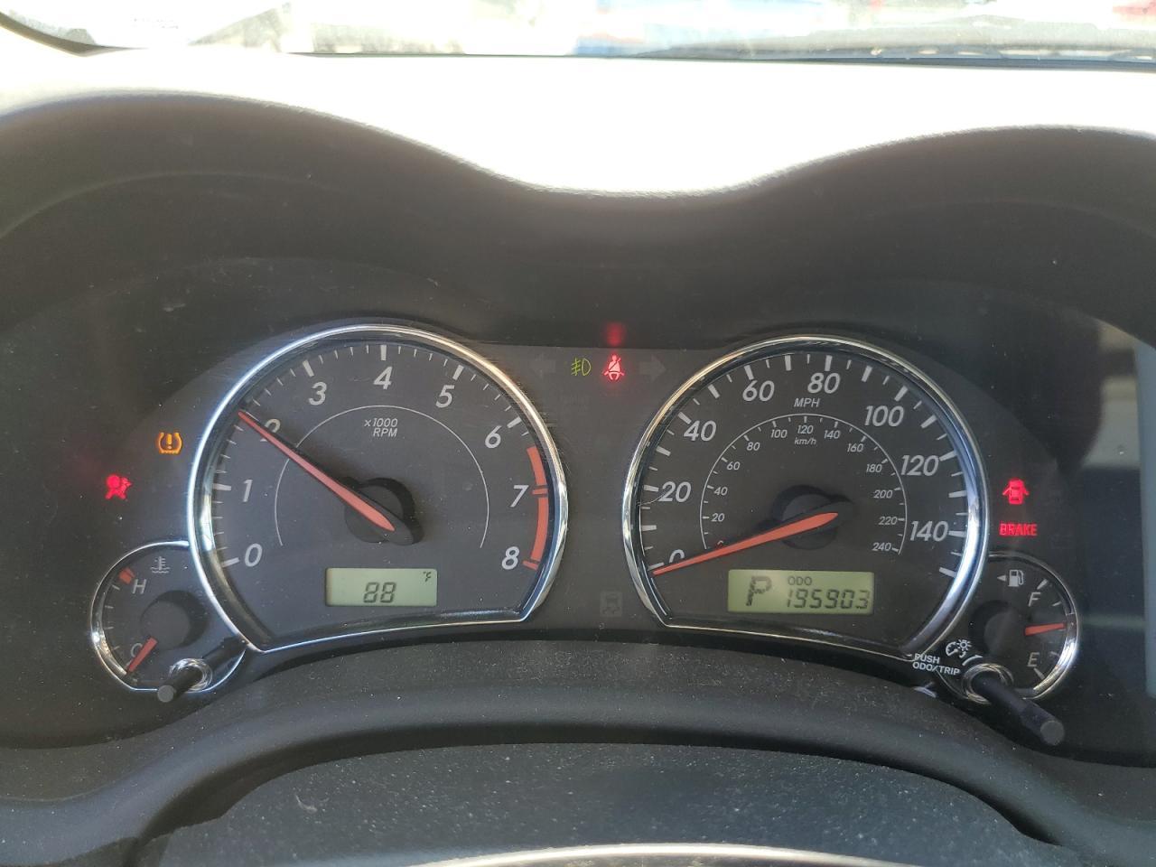 2011 TOYOTA COROLLA
