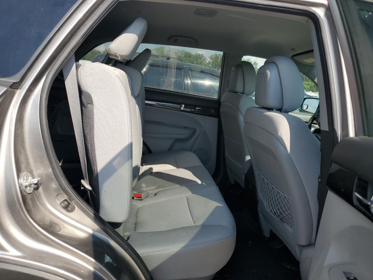 2013 KIA SORENTO